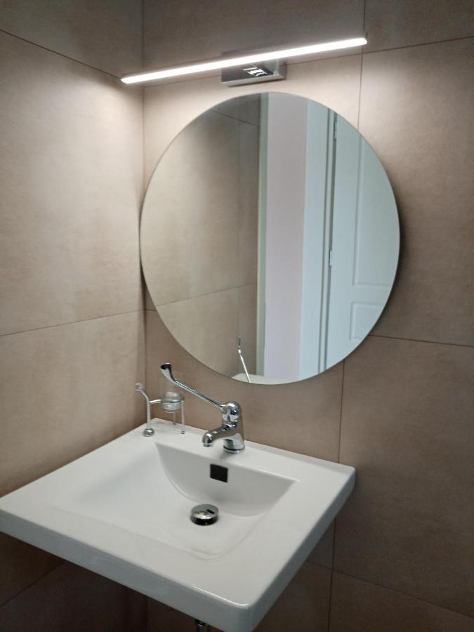 Sirines Apartments 古卡斯特隆 外观 照片